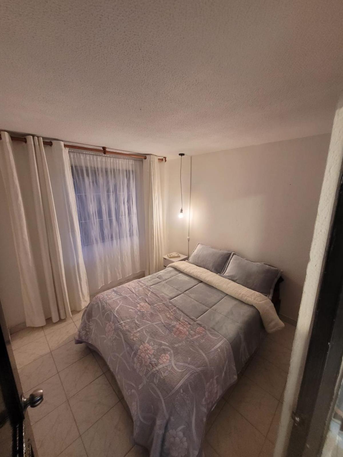 Encantador De 2 Habitaciones, Cerca Centro Bogota, Apartment Bogota